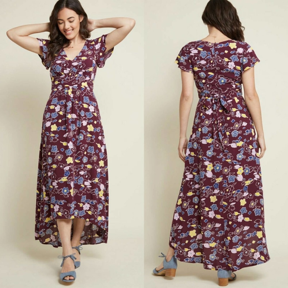 Modcloth Gallery Flattery Floral Midi Dress NEW